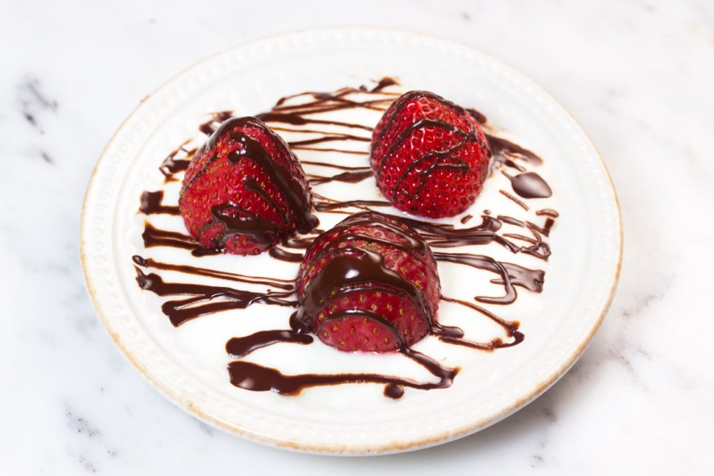 Dark Chocolate Drizzled Strawberries with Homemade Yogurt Gluten Free